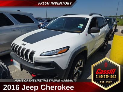 Used 2016 Jeep Cherokee Trailhawk w/ Leather Interior Group
