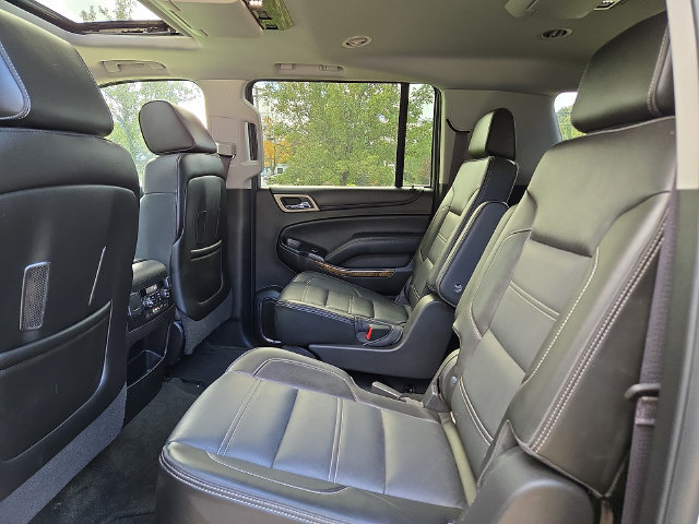 Used 2016 GMC Yukon XL Denali w/ Open Road Package AWD/4WD image 19