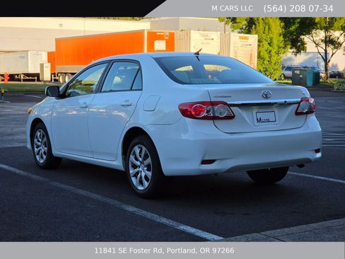Used 2012 Toyota Corolla LE FWD image 8