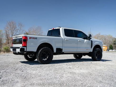 Used 2025 Ford F250 Platinum AWD/4WD image 22