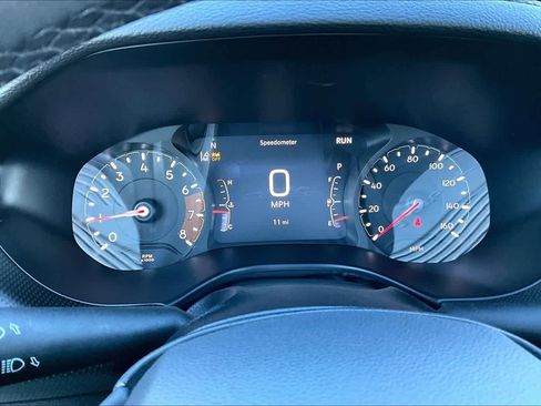 New 2026 Jeep Compass Latitude image 18