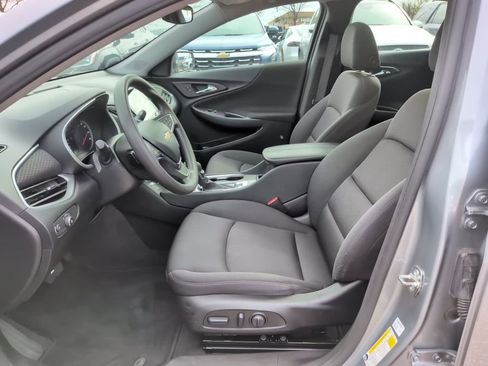 Used 2024 Chevrolet Malibu LT FWD image 25