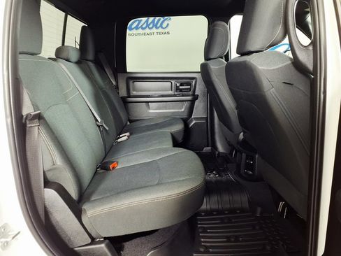 Used 2022 RAM 2500 Tradesman AWD/4WD image 11