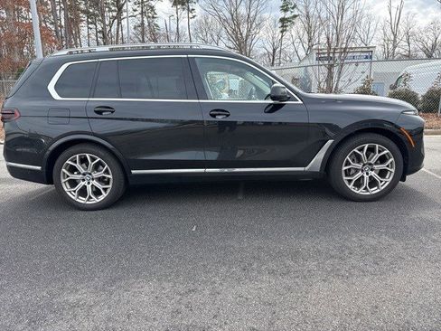 Used 2023 BMW X7 xDrive40i w/ Executive Package image 11