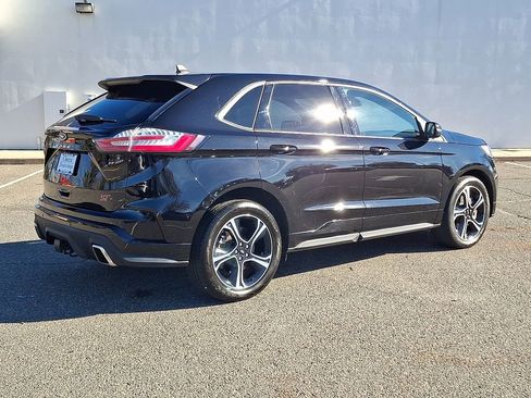 Used 2022 Ford Edge ST w/ Cargo Accessory Package image 9
