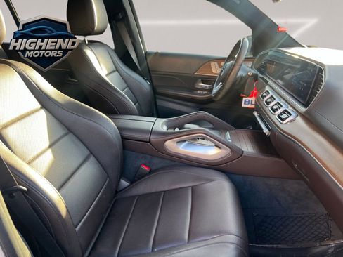 Used 2020 Mercedes-Benz GLS 450 4MATIC image 28