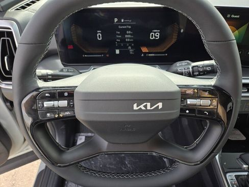 New 2026 Kia Sorento S FWD image 10