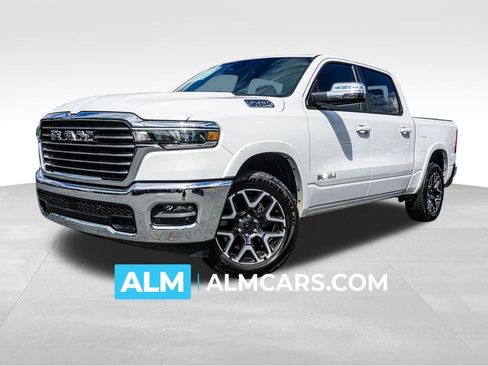 Used 2025 RAM 1500 Laramie AWD/4WD image 1
