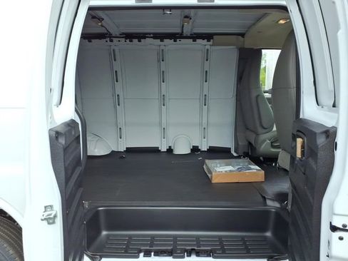 New 2026 Chevrolet Express 2500 w/ Driver Convenience Package RWD image 9