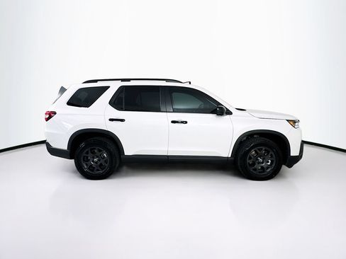 Used 2026 Honda Pilot TrailSport image 9