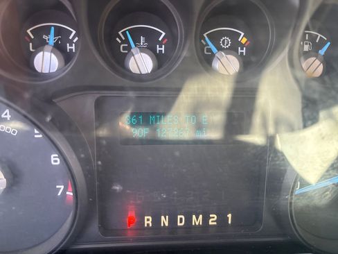 Used 2015 Ford F250 XL AWD/4WD image 17