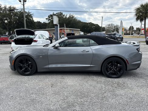 Used 2020 Chevrolet Camaro SS image 2