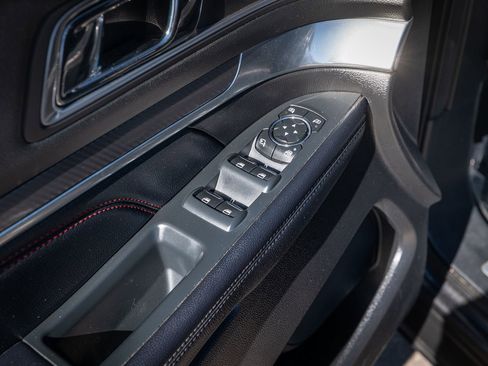 Used 2017 Ford Explorer Sport w/ Equipment Group 401A image 12