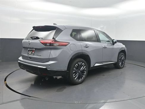 Used 2024 Nissan Rogue Platinum w/ Platinum Premium Package FWD image 26