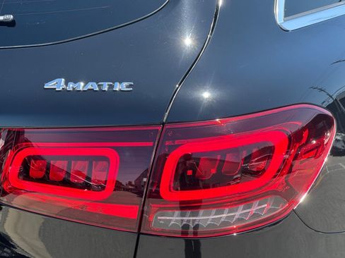 Used 2020 Mercedes-Benz GLC 300 4MATIC image 29