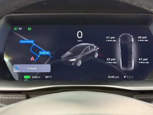 Used 2020 Tesla Model X Long Range AWD/4WD image 26