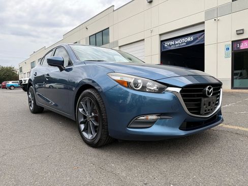 Used 2017 MAZDA MAZDA3 Sport w/ Preferred Equipment Package image 2