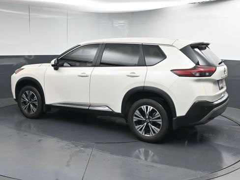 Certified 2023 Nissan Rogue SV image 6