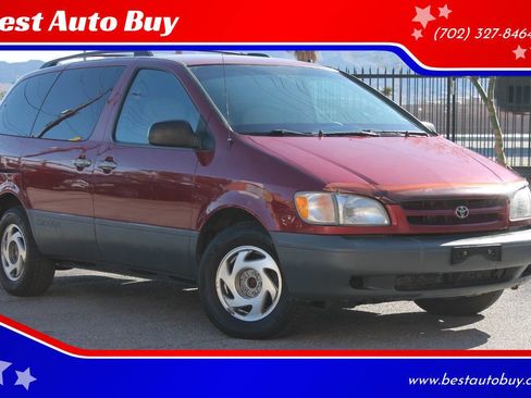 Used 1998 Toyota Sienna LE FWD image 1