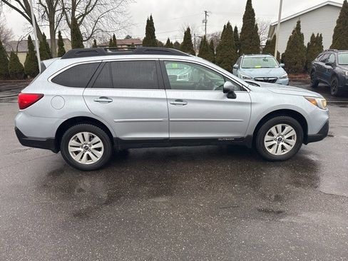Used 2019 Subaru Outback 2.5i Premium w/ Popular Package #2 image 5