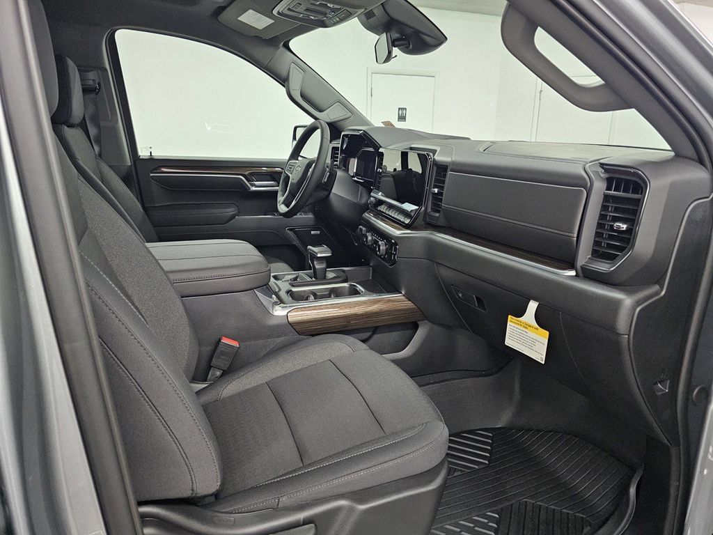 New 2026 Chevrolet Silverado 1500 RST w/ All Star Edition Plus AWD/4WD image 31