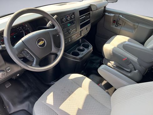 Used 2021 Chevrolet Express 2500 w/ Driver Convenience Package RWD image 10