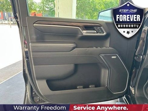 Used 2023 GMC Sierra 1500 SLT w/ SLT Premium Plus Package AWD/4WD image 11