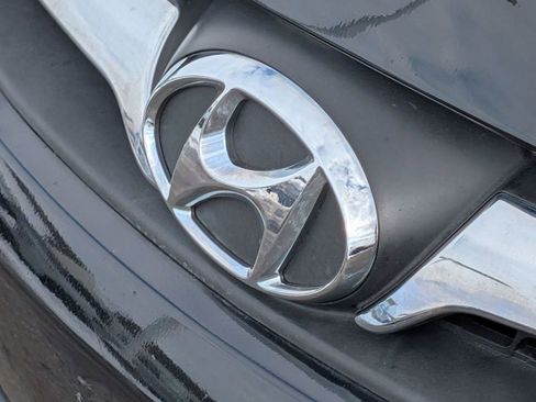 Used 2013 Hyundai Accent SE image 10