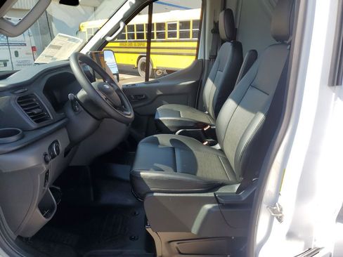 New 2026 Ford Transit 250 148 Medium Roof image 14