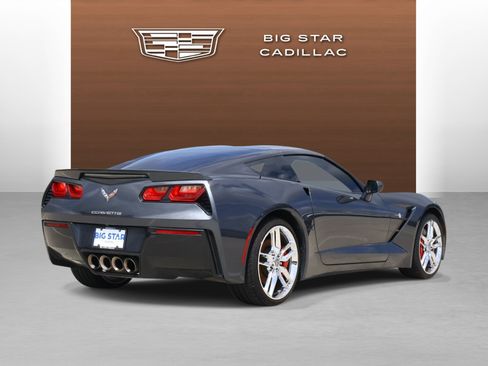 Used 2014 Chevrolet Corvette Stingray Coupe RWD image 5