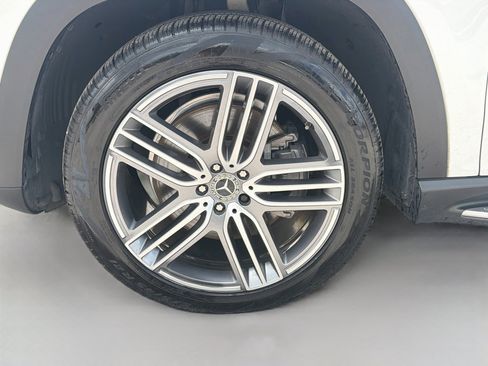 Used 2022 Mercedes-Benz GLS 450 4MATIC image 45