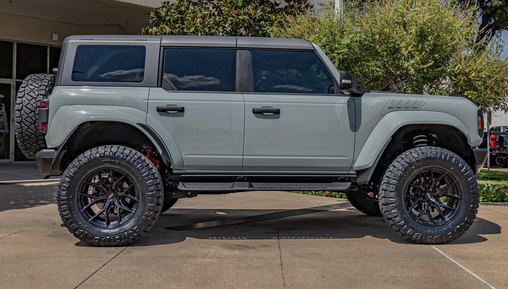 Used 2024 Ford Bronco Raptor AWD/4WD image 11