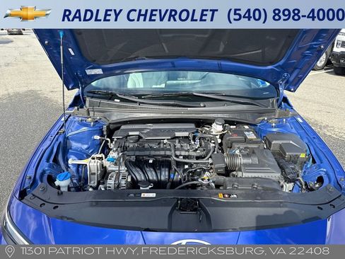 Used 2025 Hyundai Elantra Limited image 15