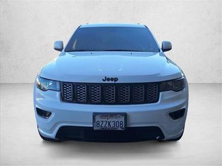 Used 2021 Jeep Grand Cherokee Laredo X video 2