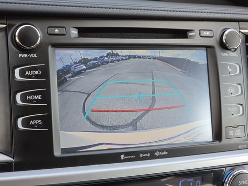 Certified 2018 Toyota Highlander XLE FWD image 23
