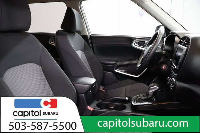Used 2023 Kia Soul LX w/ LX Technology Package FWD image 25