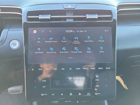 Used 2023 Hyundai Santa Cruz SEL Premium w/ Cargo Package image 9