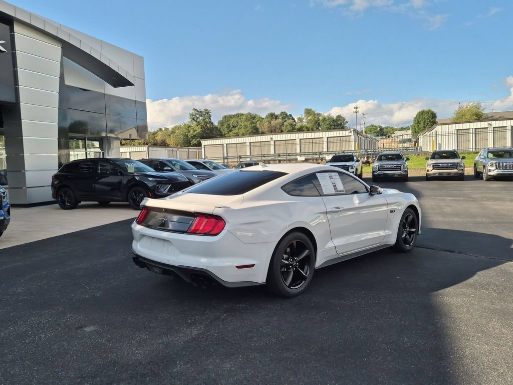 Used 2021 Ford Mustang GT RWD image 5