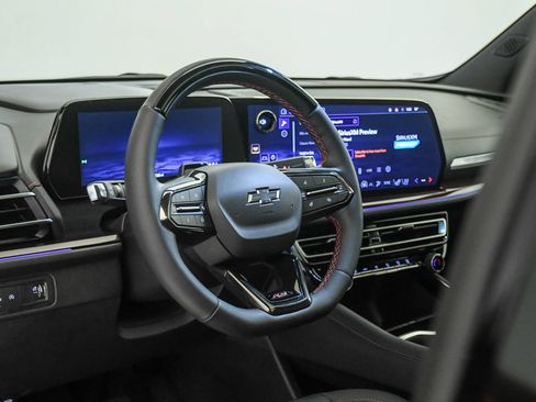 Used 2024 Chevrolet Traverse RS w/ LPO, Cargo Package FWD image 18
