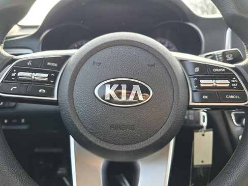 Used 2020 Kia Optima LX image 24