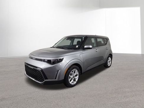 Certified 2024 Kia Soul LX w/ Option Group 015 image 2