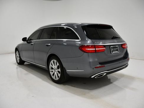 Used 2019 Mercedes-Benz E 450 4MATIC Wagon image 3