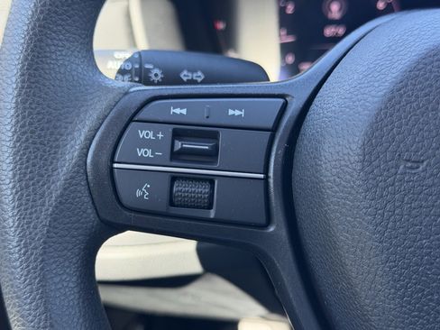 Certified 2023 Honda Accord EX image 22