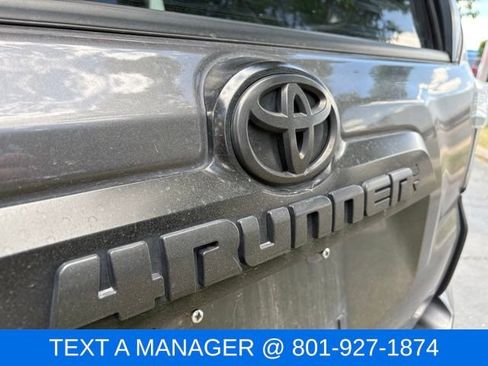 Used 2020 Toyota 4Runner TRD Off-Road Premium w/ Moonroof Package AWD/4WD image 7