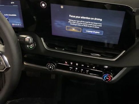 New 2026 Chevrolet Equinox LT image 17