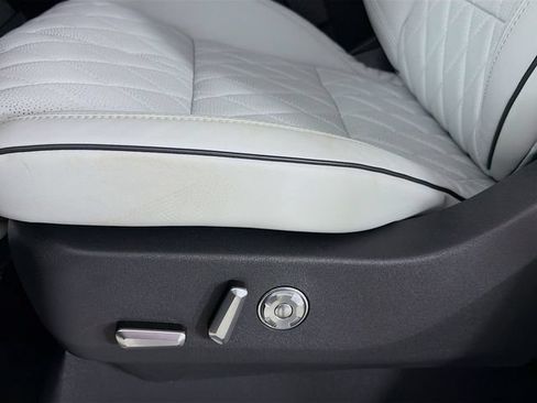 New 2026 Lincoln Navigator L Black Label AWD/4WD image 20