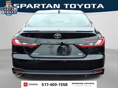 Used 2026 Toyota Camry SE FWD image 7