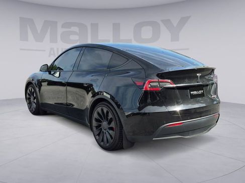 Used 2022 Tesla Model Y Performance AWD/4WD image 3