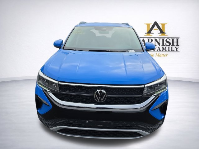 Used 2024 Volkswagen Taos SE FWD image 4
