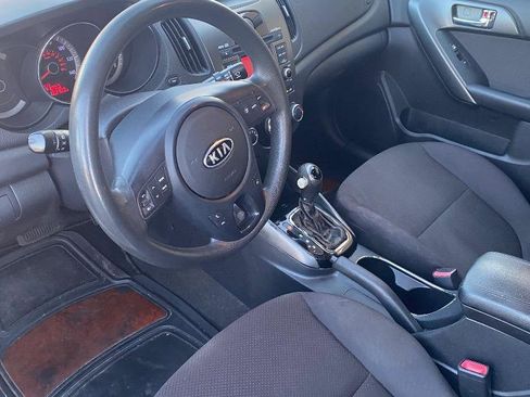 Used 2013 Kia Forte EX image 6